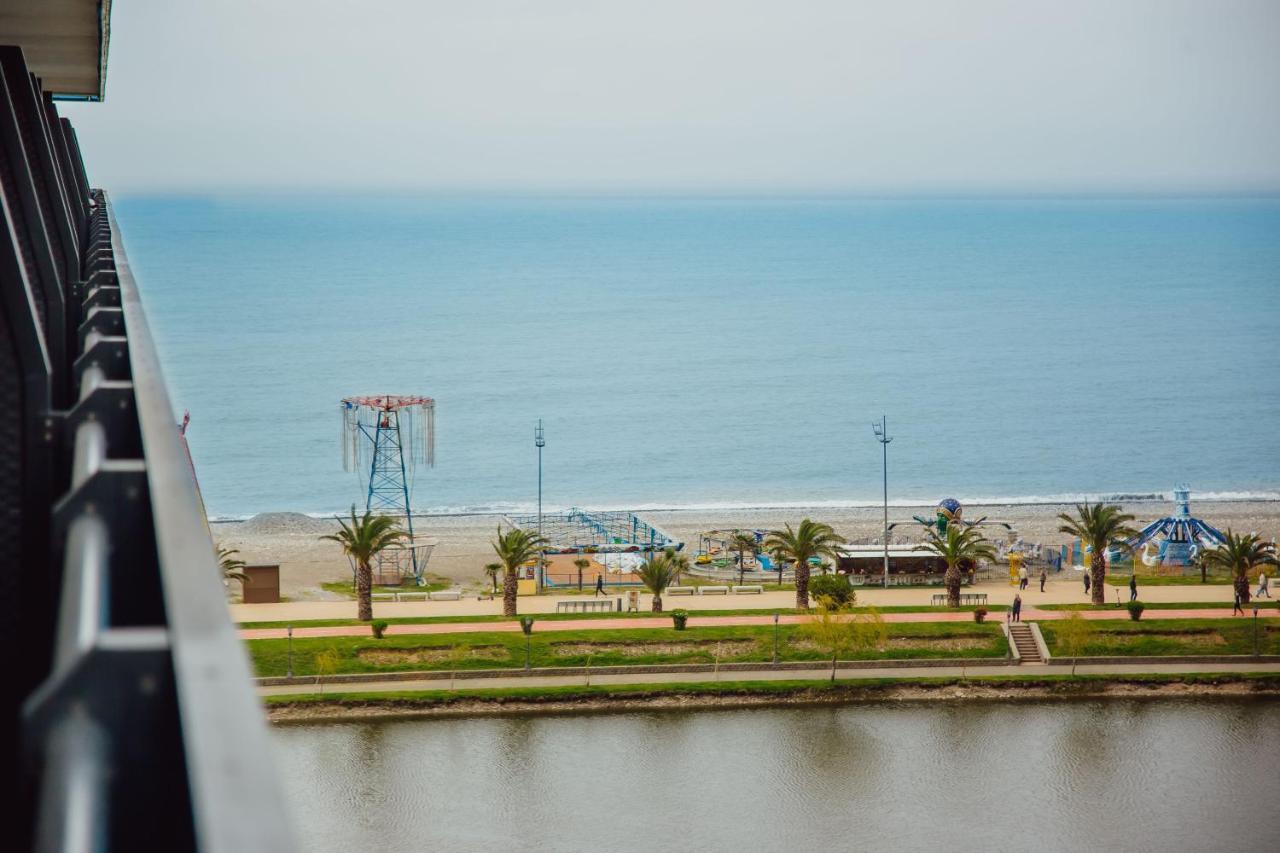 باتومي Premium Aparthotel With Sea View المظهر الخارجي الصورة
