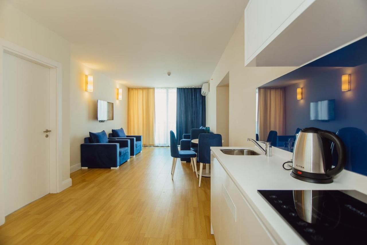 باتومي Premium Aparthotel With Sea View المظهر الخارجي الصورة
